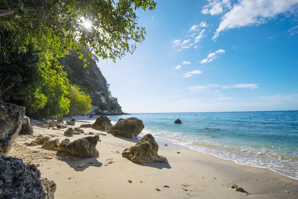 Pantai Sabanjar Alor