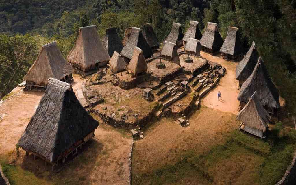 Kampung Adat Wologai